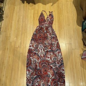 Elegant Paisley Print Maxi Dress